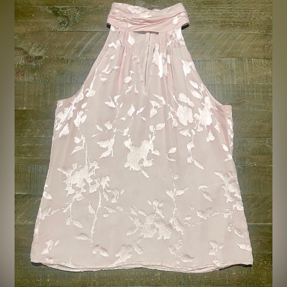 WHBM White House Black Market Blush Pink Silk Blend Floral Halter Top Blouse XS - Picture 3 of 5